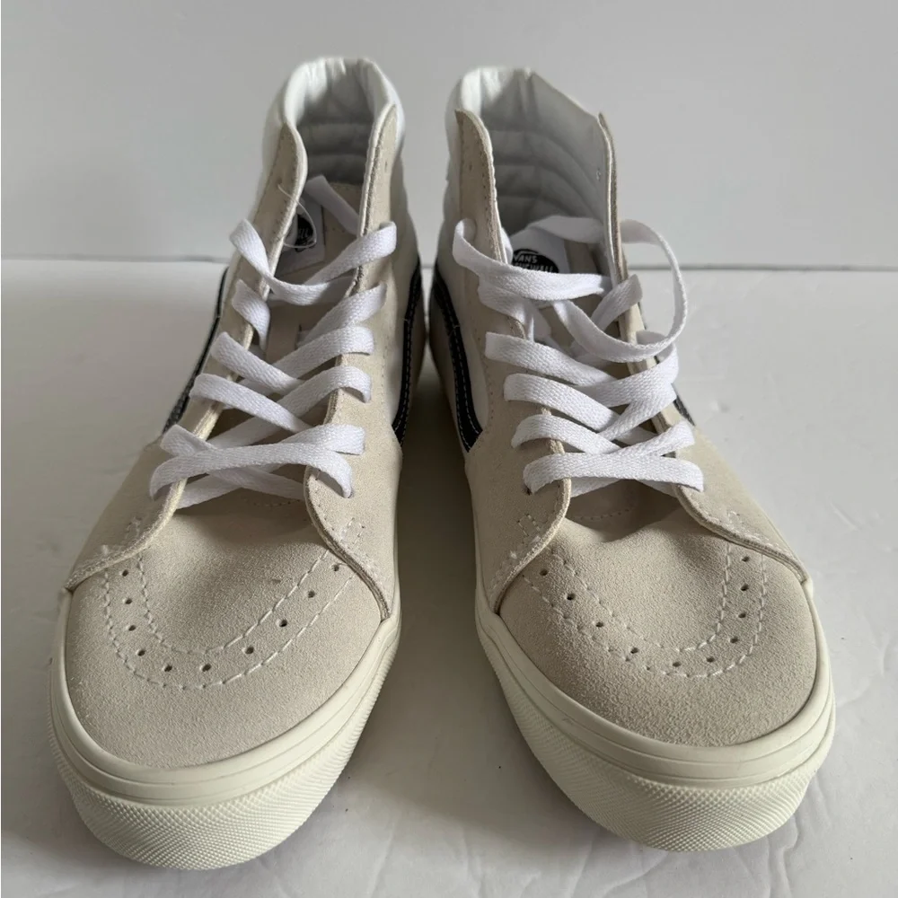 Vans juniors White and Tan Sneakers with Classic High-Top Design size 7